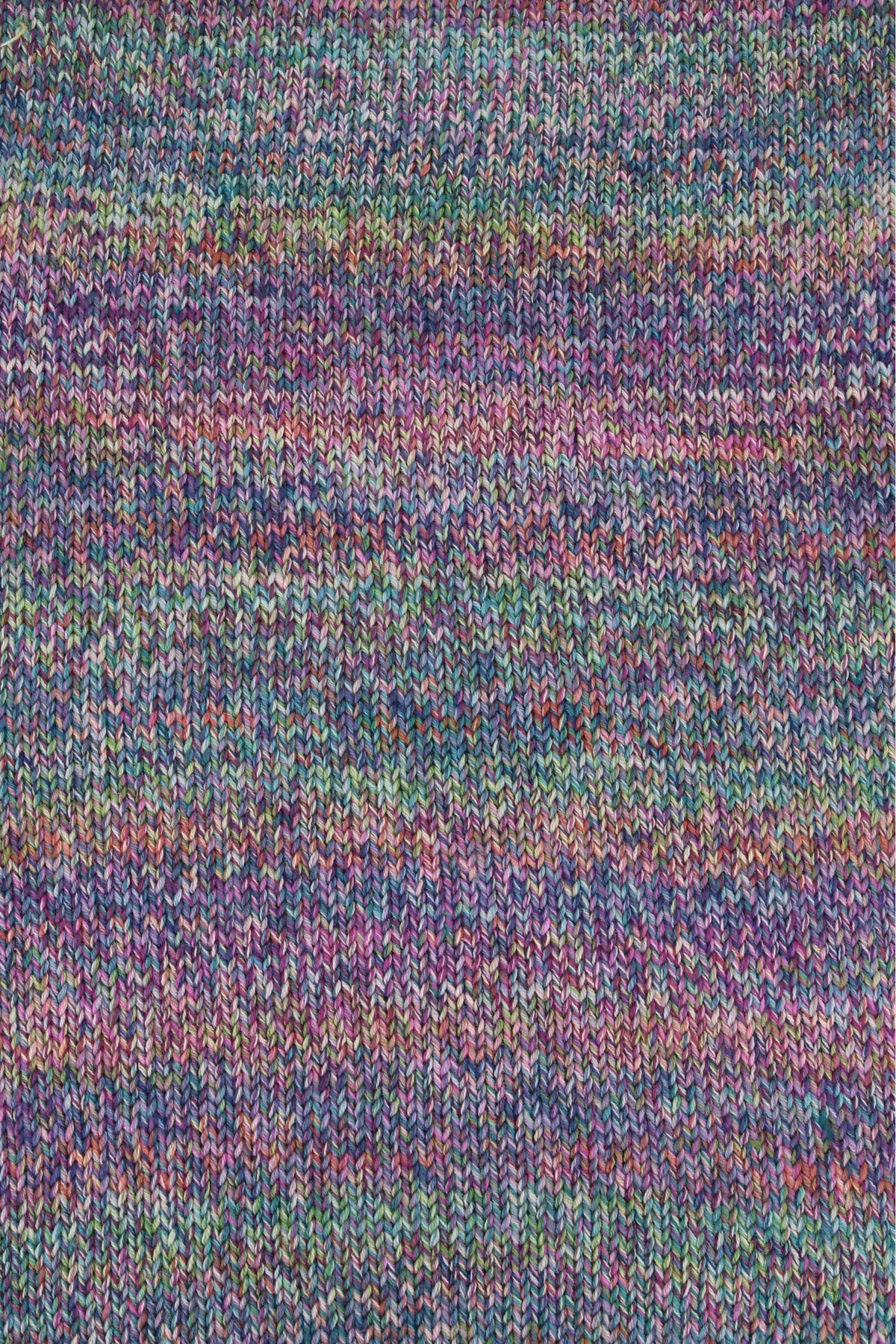 Strickmuster-Stoffprobe des Lang Yarns Prisma-Garns: mehrfarbig aus Blau, Lila, Pink und Grün