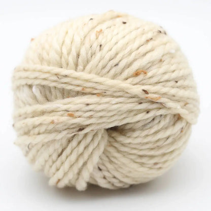 Tweed-Wolle (BC Garn Hamelton Tweed 2 GOTS) Wollknäuel in Creme mit mehrfarbigen Einsprenkelungen