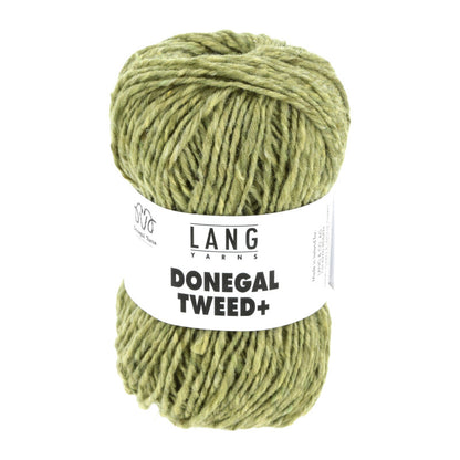 Wollknäuel „Donegal Tweed+“ in lindgrün melierter Optik mit Stricketikett