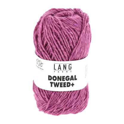 Wollknäuel „Donegal Tweed+“ in hellrosa melierter Optik mit Stricketikett