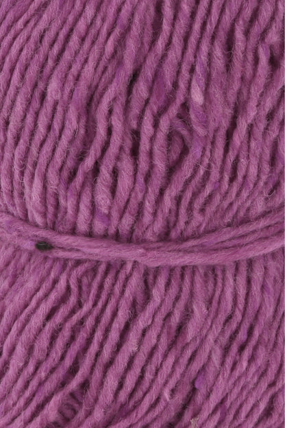 Lang Yarns Donegal Tweed+ Garnknäuel, violett meliert mit Wickelband