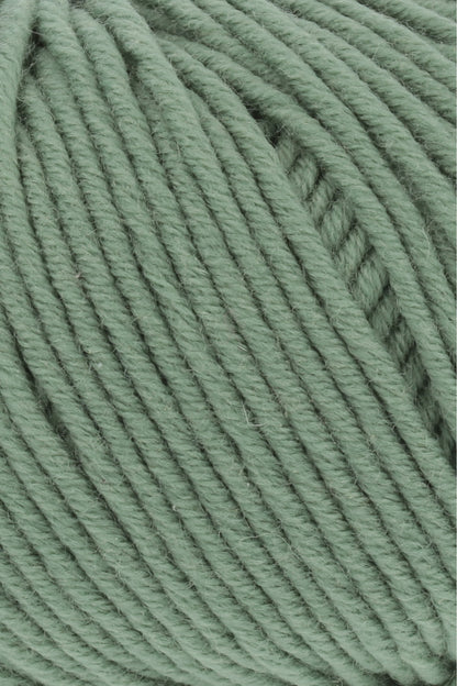 Merino-Garn in Mintgrün, Nahaufnahme der Fadenwicklung