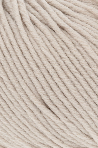 Merino-Garn in Beige, Nahaufnahme der Fadenstruktur