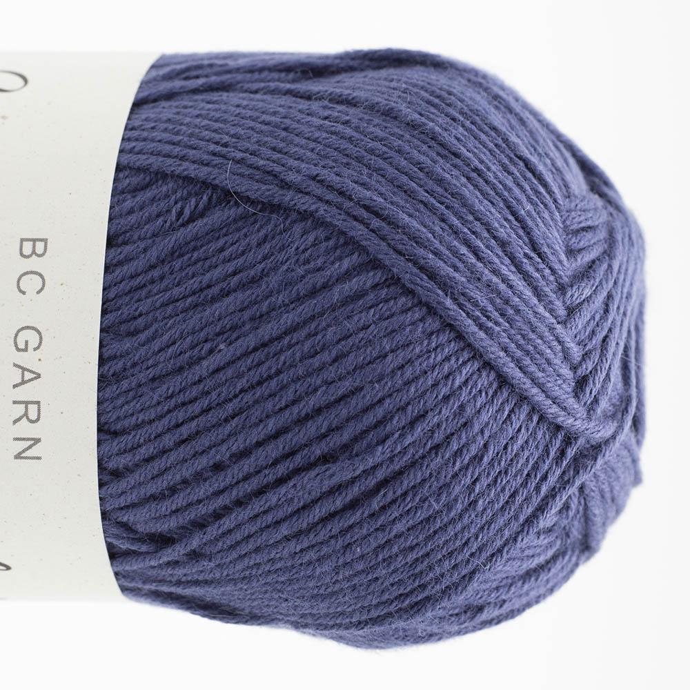 BC Garn Garnknäuel, dunkelblaues Strickgarn