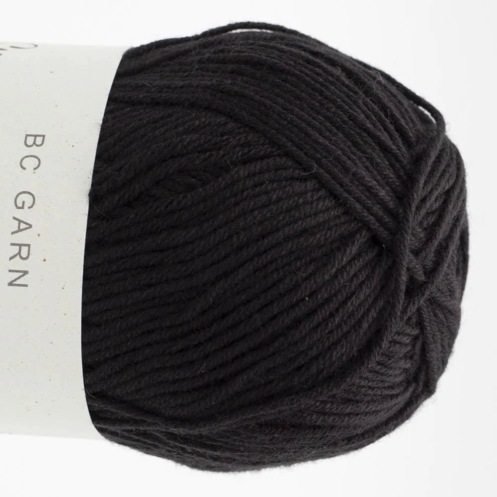 BC Garn Garnknäuel, schwarzes Strickgarn