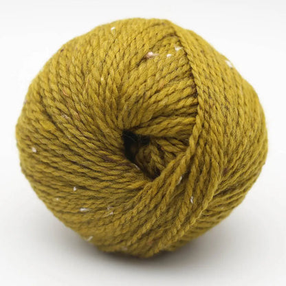 Garnknäuel Hamelton Tweed 1 in currygrün mit bunten Sprenkeln