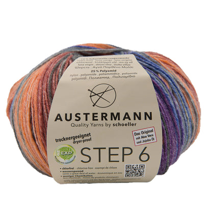 Austermann STEP 6 Sockenwolle, buntes Garn in Orange-, Blau- und Violetttönen